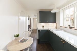 Second Kitchen- click for photo gallery